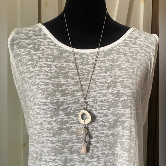 Lia Sophia Necklace - Picture 2 of 3